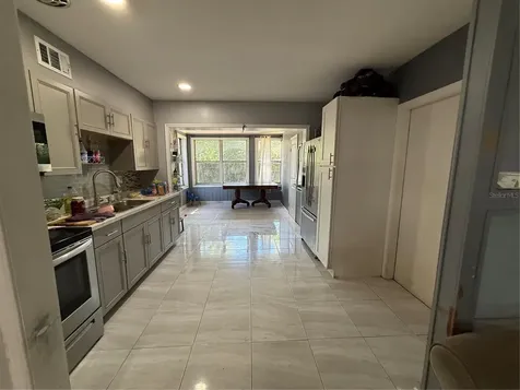 808 Derbyshire Road Daytona Beach FL 32117
