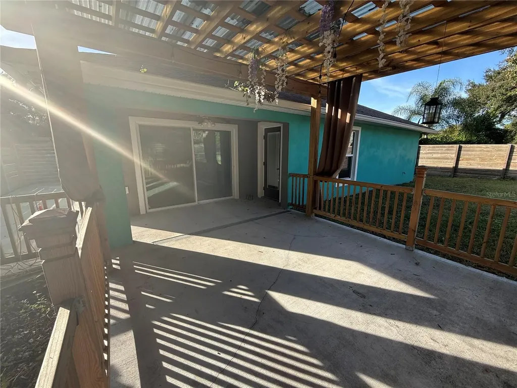 2545 El Portal Avenue Sanford FL 32773