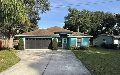 2545 El Portal Avenue Sanford FL 32773