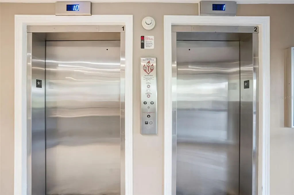 9397 Midnight Pass Road Sarasota FL 34242