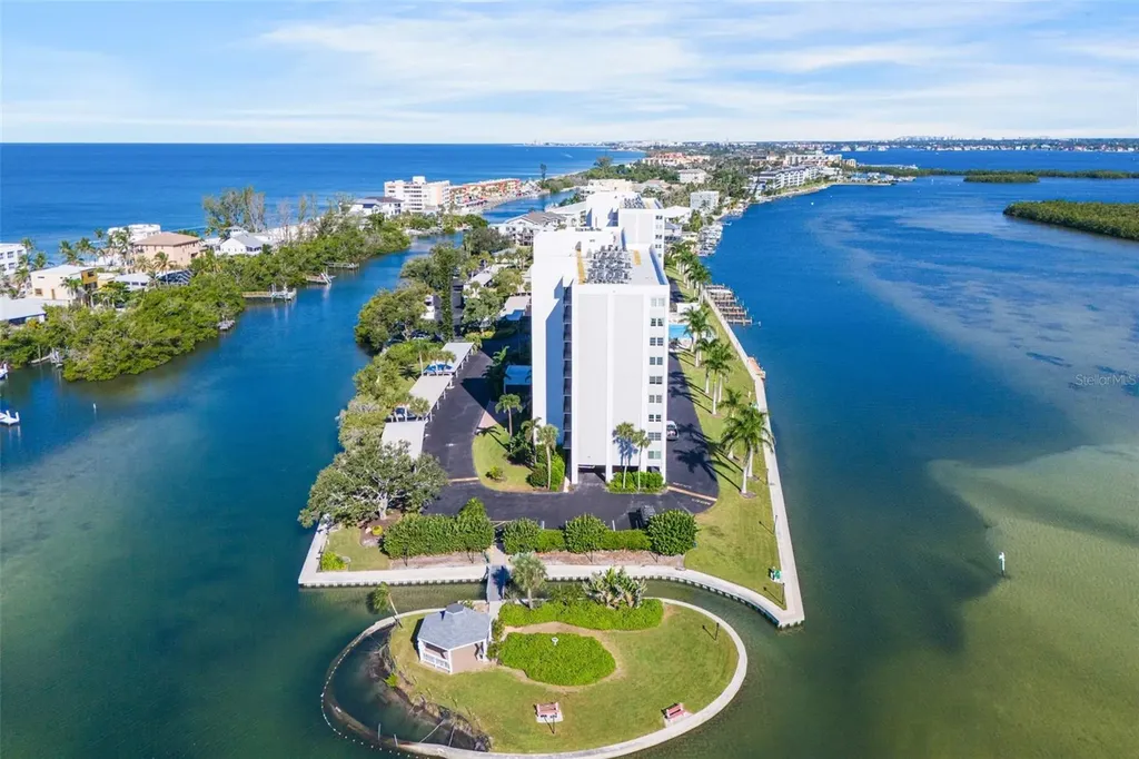 9397 Midnight Pass Road Sarasota FL 34242