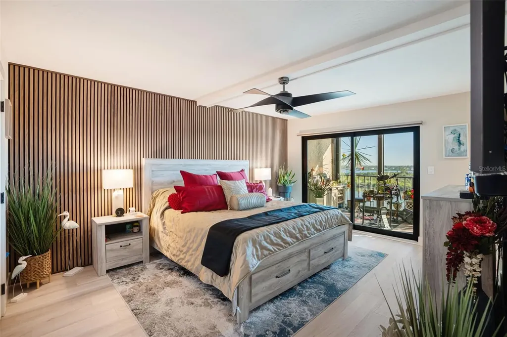 9397 Midnight Pass Road Sarasota FL 34242