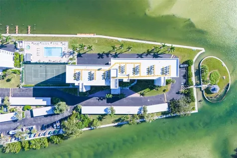 9397 Midnight Pass Road Sarasota FL 34242