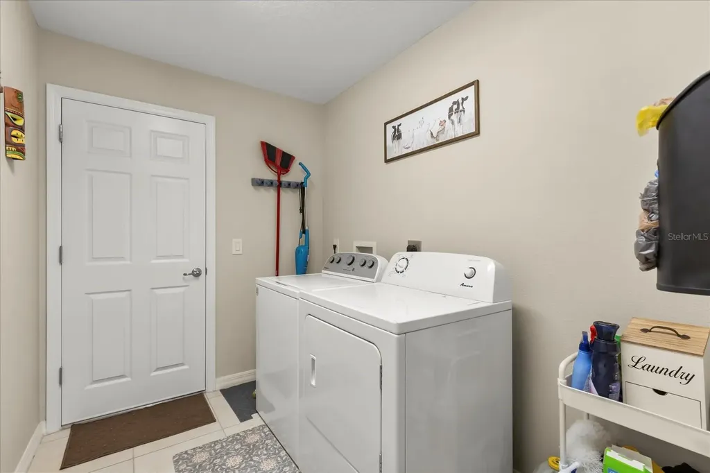 1861 NE 160th Place Citra FL 32113