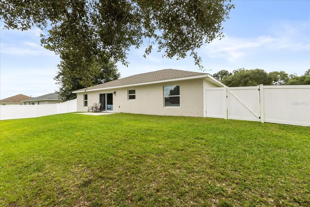 1861 NE 160th Place Citra FL 32113