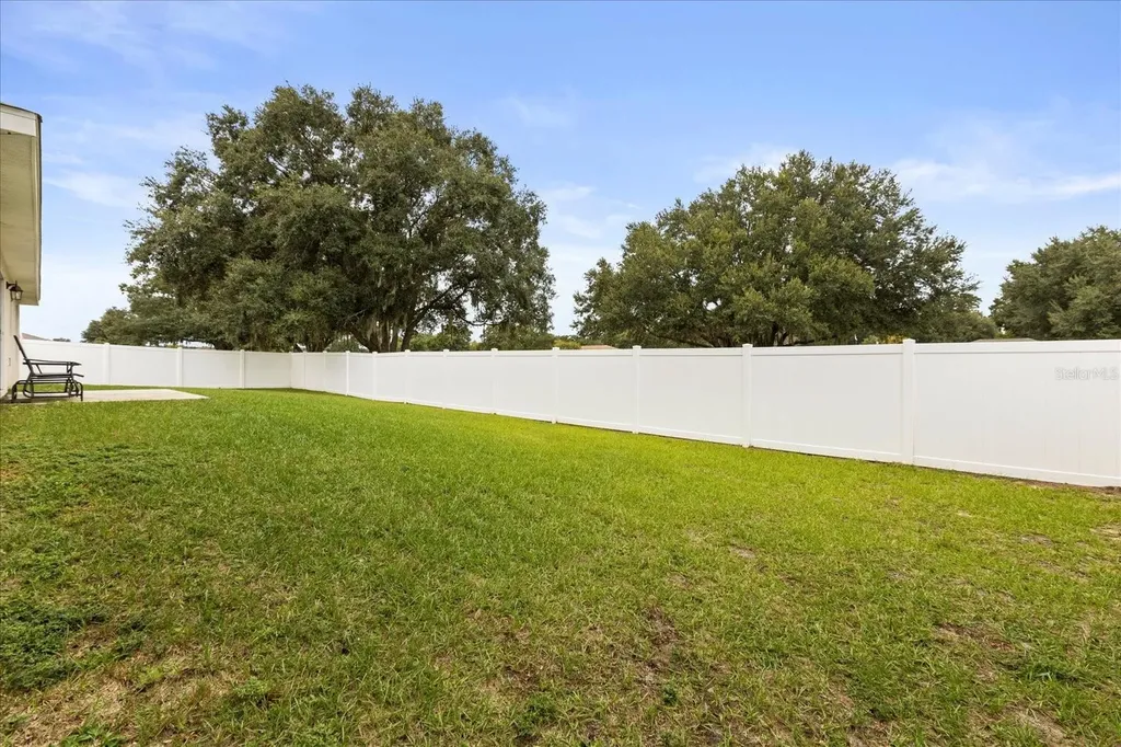 1861 NE 160th Place Citra FL 32113