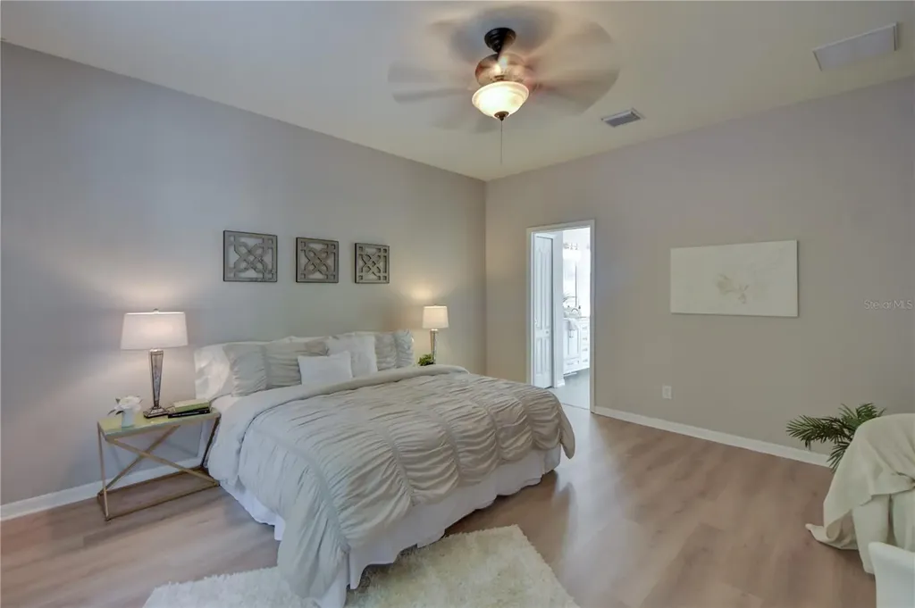 2823 Windcrest Oaks Court Valrico FL 33594