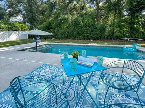 2823 Windcrest Oaks Court Valrico FL 33594