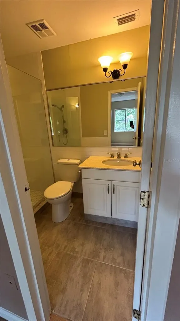 2605 Pine Lake Terrace Sarasota FL 34237