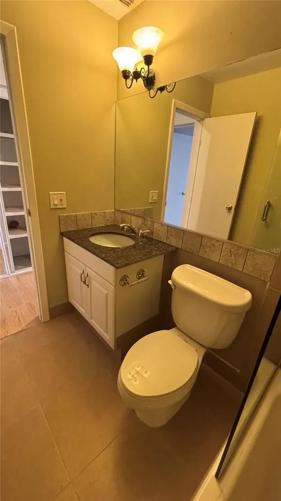 2605 Pine Lake Terrace Sarasota FL 34237