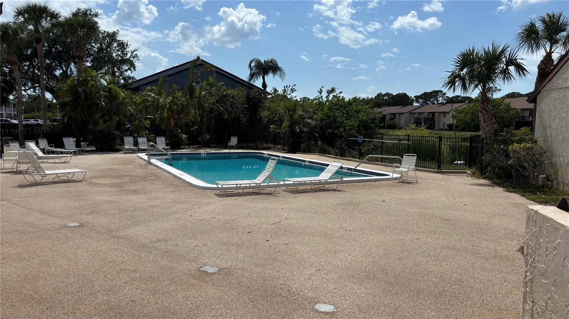 2605 Pine Lake Terrace Sarasota FL 34237