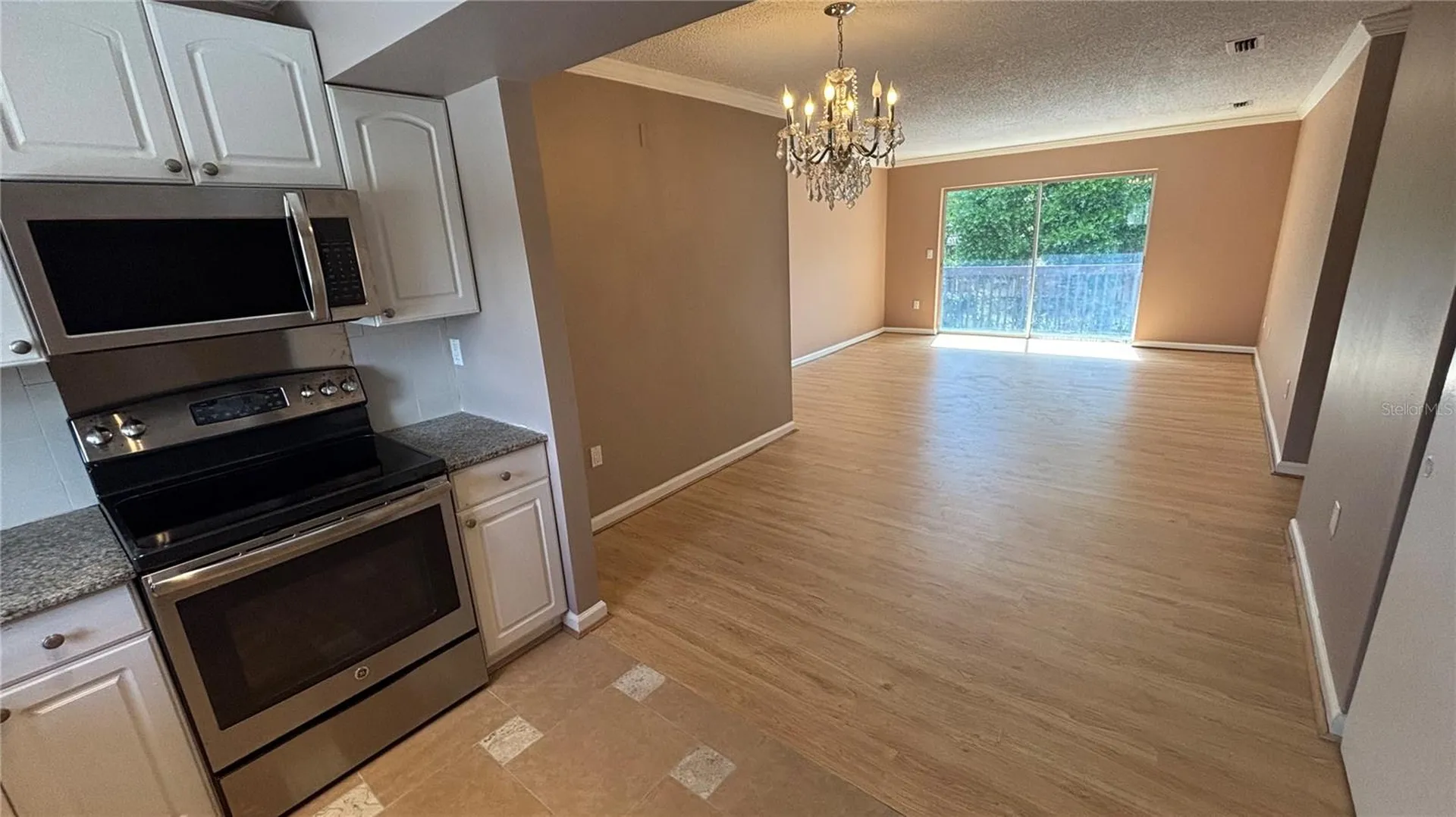 2605 Pine Lake Terrace Sarasota FL 34237