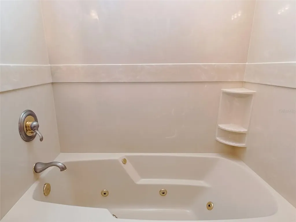 4421 Reaves Road Kissimmee FL 34746