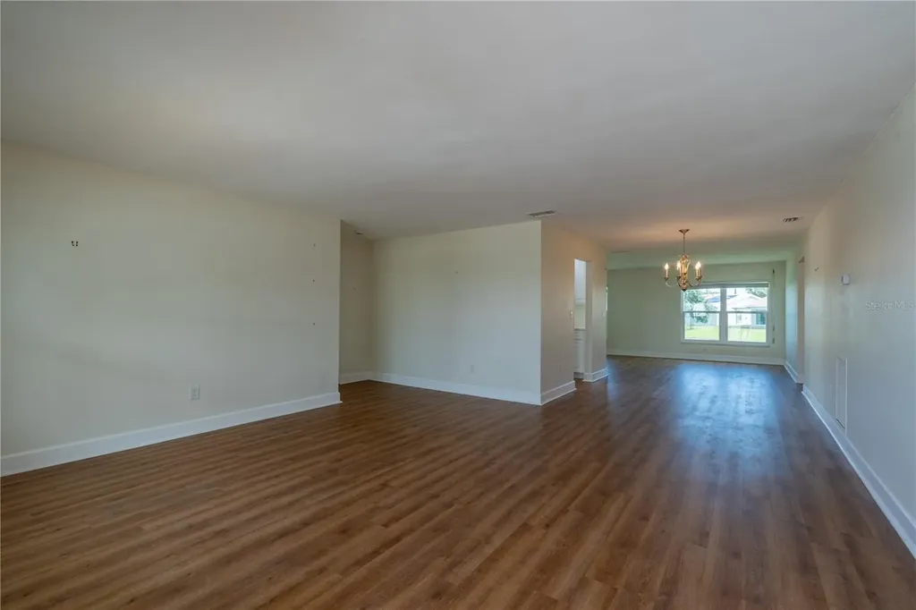 9221 40th Way N Pinellas Park FL 33782