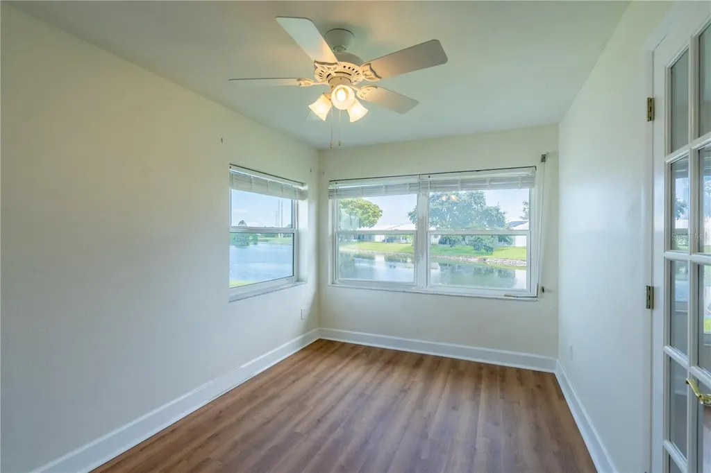 9221 40th Way N Pinellas Park FL 33782