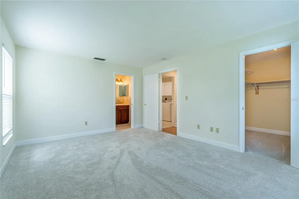 9221 40th Way N Pinellas Park FL 33782