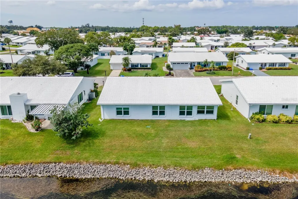 9221 40th Way N Pinellas Park FL 33782
