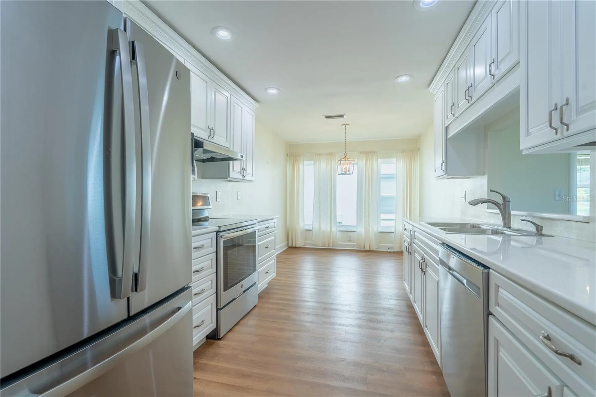 9221 40th Way N Pinellas Park FL 33782
