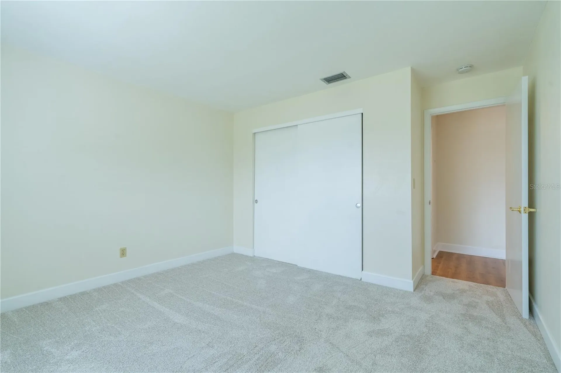 9221 40th Way N Pinellas Park FL 33782