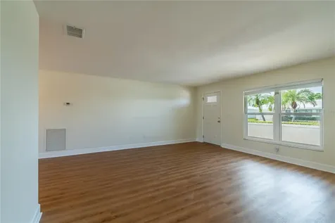 9221 40th Way N Pinellas Park FL 33782