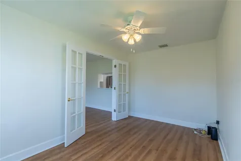 9221 40th Way N Pinellas Park FL 33782