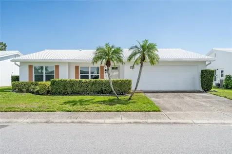9221 40th Way N Pinellas Park FL 33782