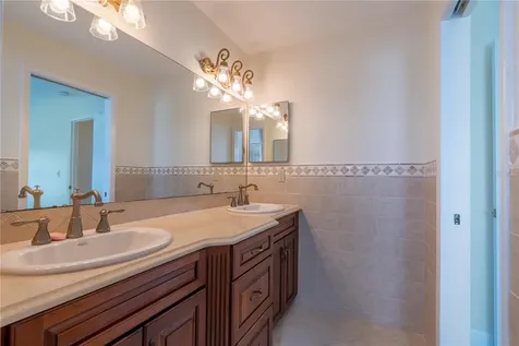 9221 40th Way N Pinellas Park FL 33782
