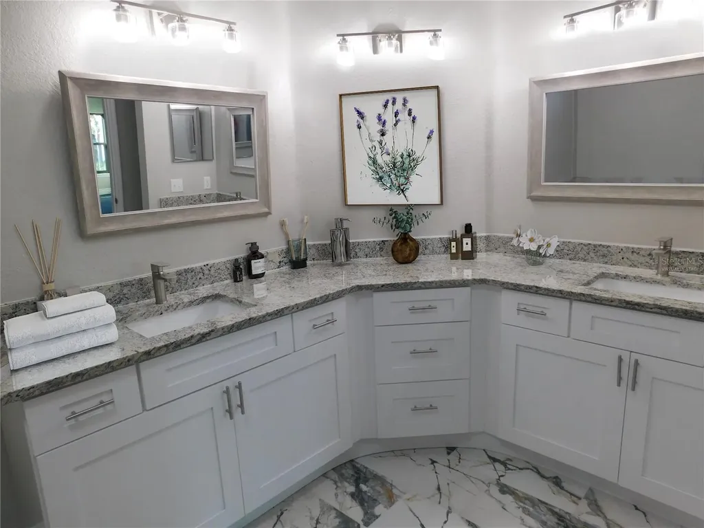 2725 Via Cipriani Clearwater FL 33764