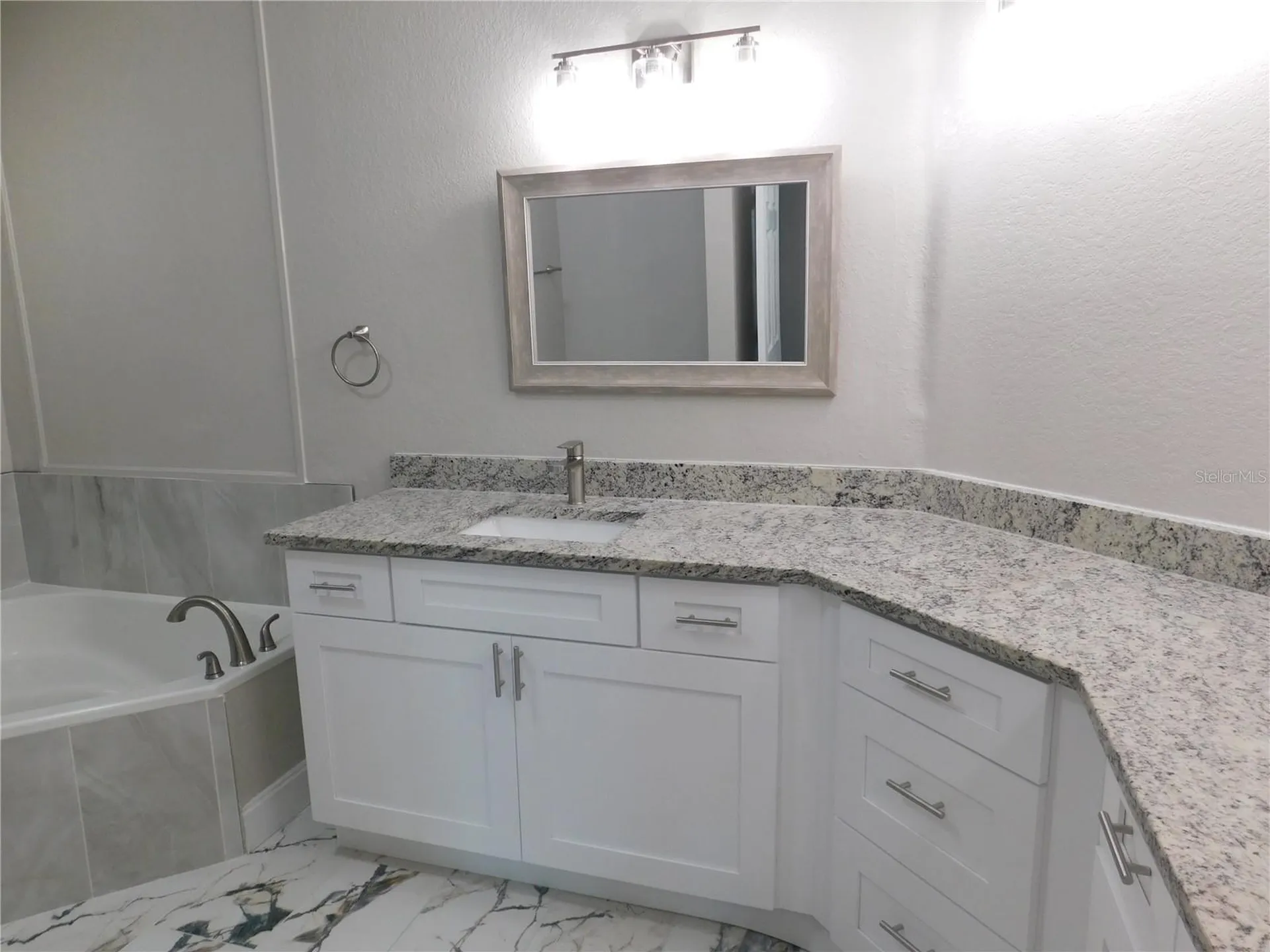 2725 Via Cipriani Clearwater FL 33764