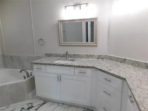 2725 Via Cipriani Clearwater FL 33764