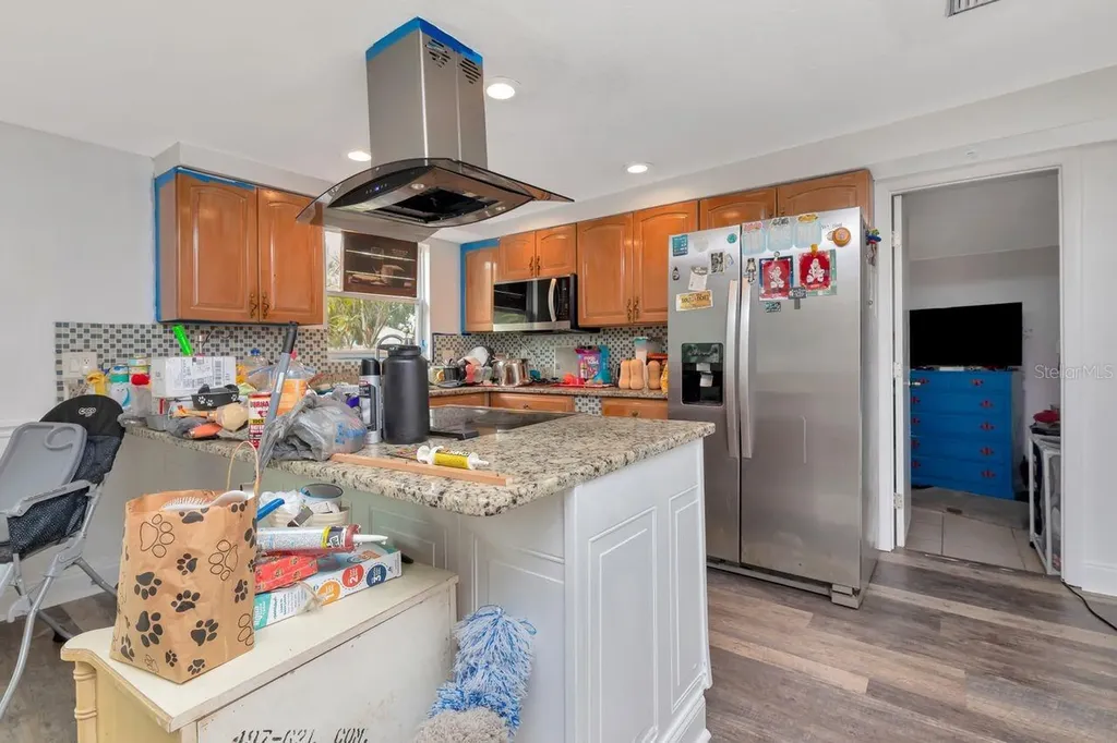 3278 56th Avenue N St Petersburg FL 33714