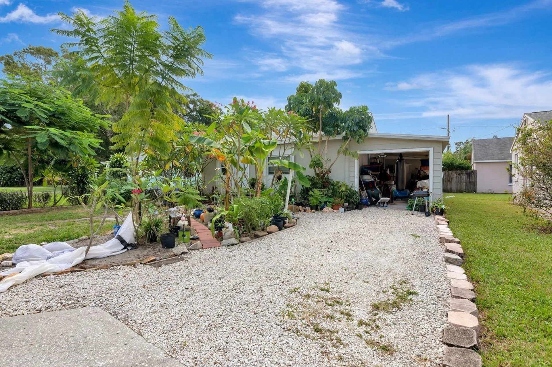 3278 56th Avenue N St Petersburg FL 33714