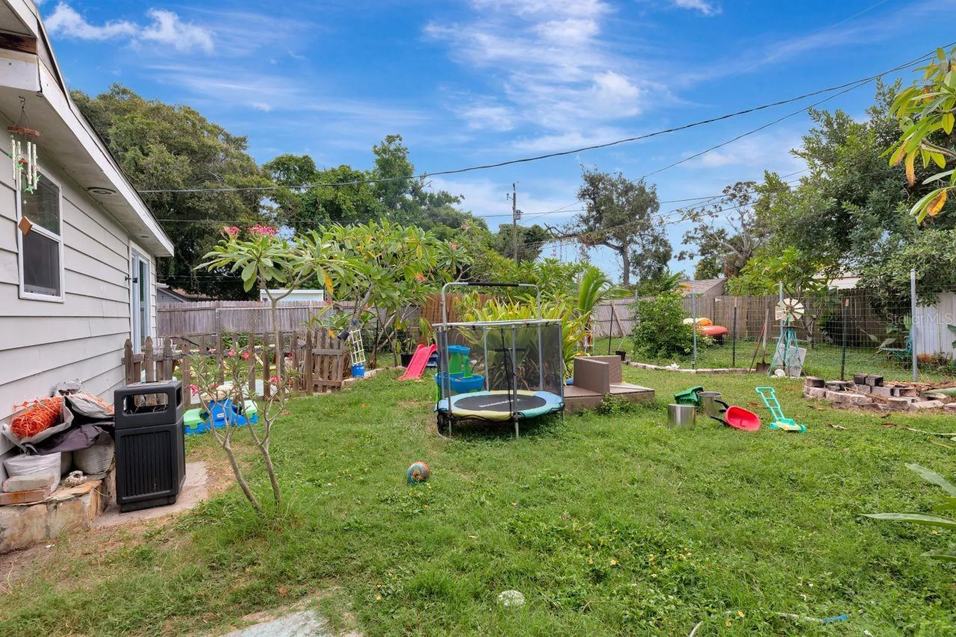 3278 56th Avenue N St Petersburg FL 33714