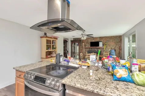 3278 56th Avenue N St Petersburg FL 33714