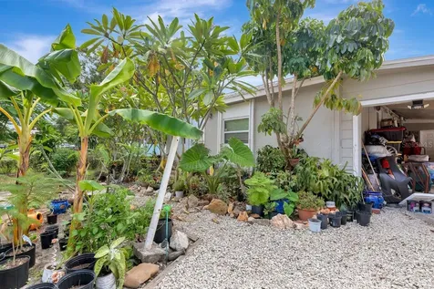 3278 56th Avenue N St Petersburg FL 33714