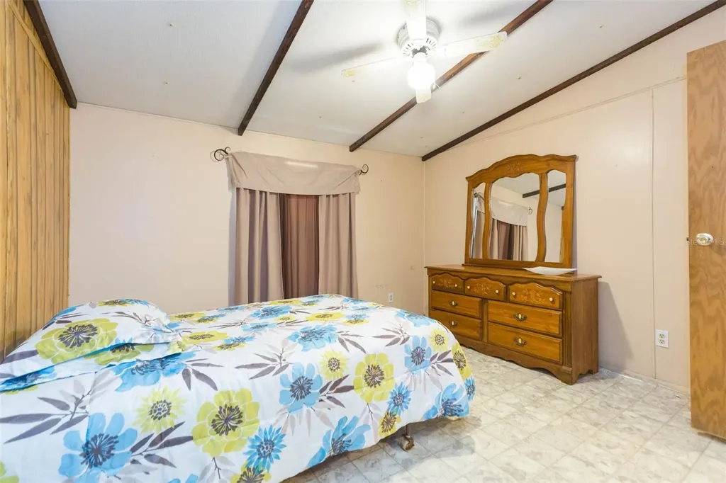 11228 Marlborough Drive Seffner FL 33584