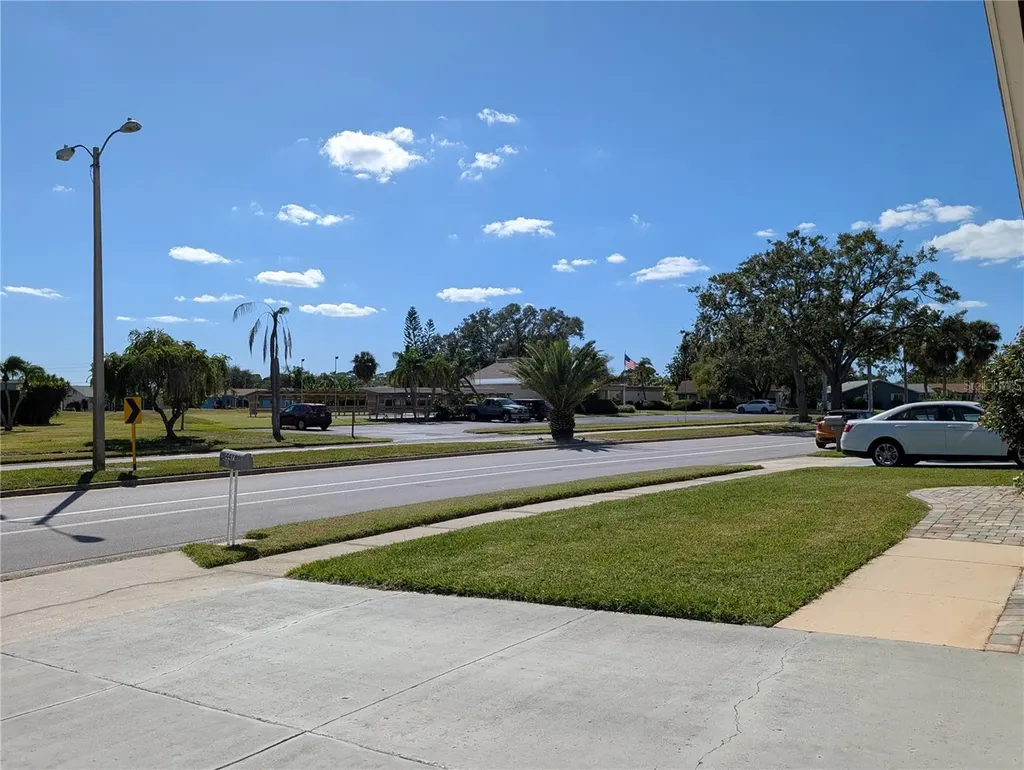 4478 Lake Boulevard Clearwater FL 33762
