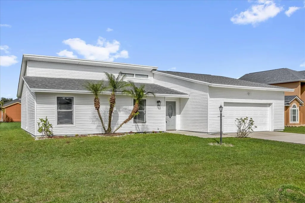348 Jacksonville Court Kissimmee FL 34759