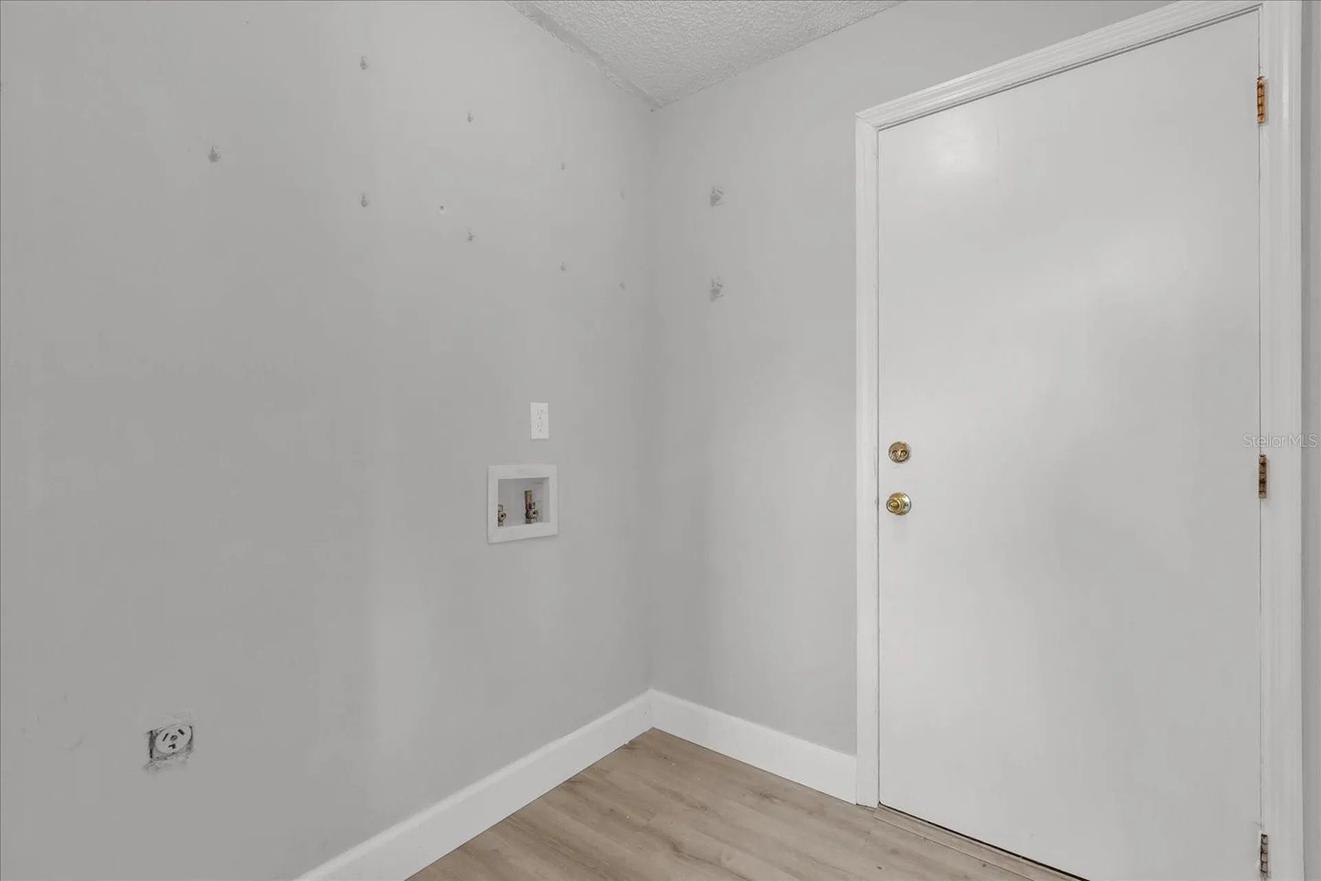 348 Jacksonville Court Kissimmee FL 34759