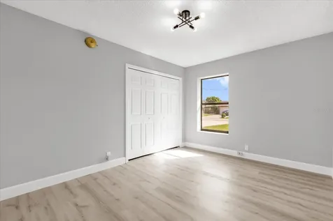 348 Jacksonville Court Kissimmee FL 34759