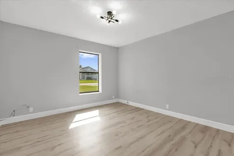 348 Jacksonville Court Kissimmee FL 34759