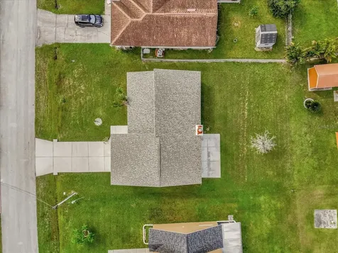 348 Jacksonville Court Kissimmee FL 34759