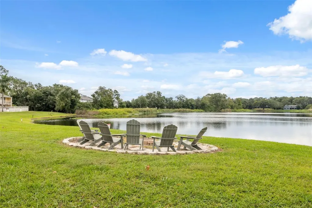 22707 Watersedge Boulevard Land O Lakes FL 34639
