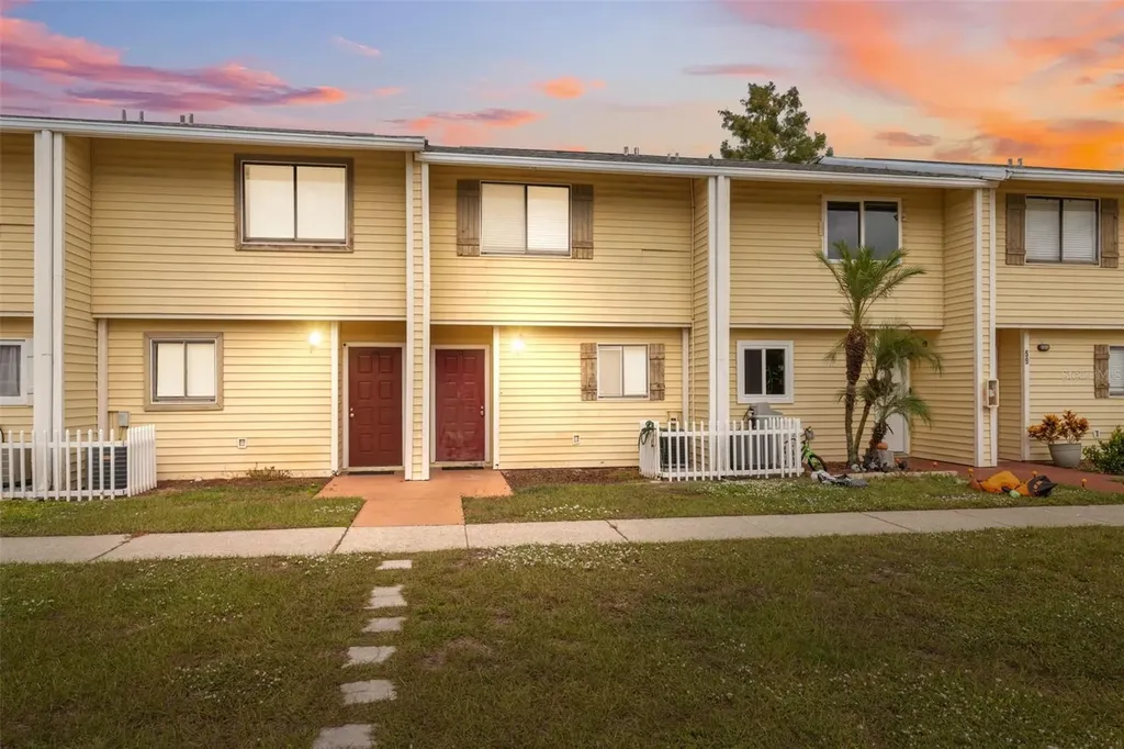 22707 Watersedge Boulevard Land O Lakes FL 34639