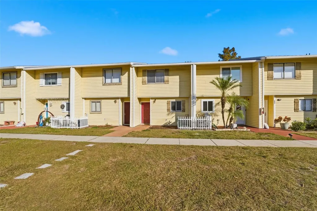 22707 Watersedge Boulevard Land O Lakes FL 34639