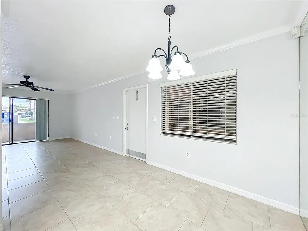 5249 Vineland Road Orlando FL 32811