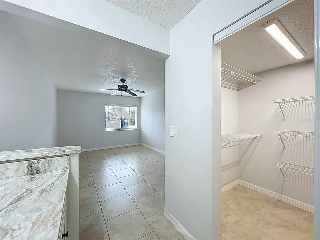 5249 Vineland Road Orlando FL 32811