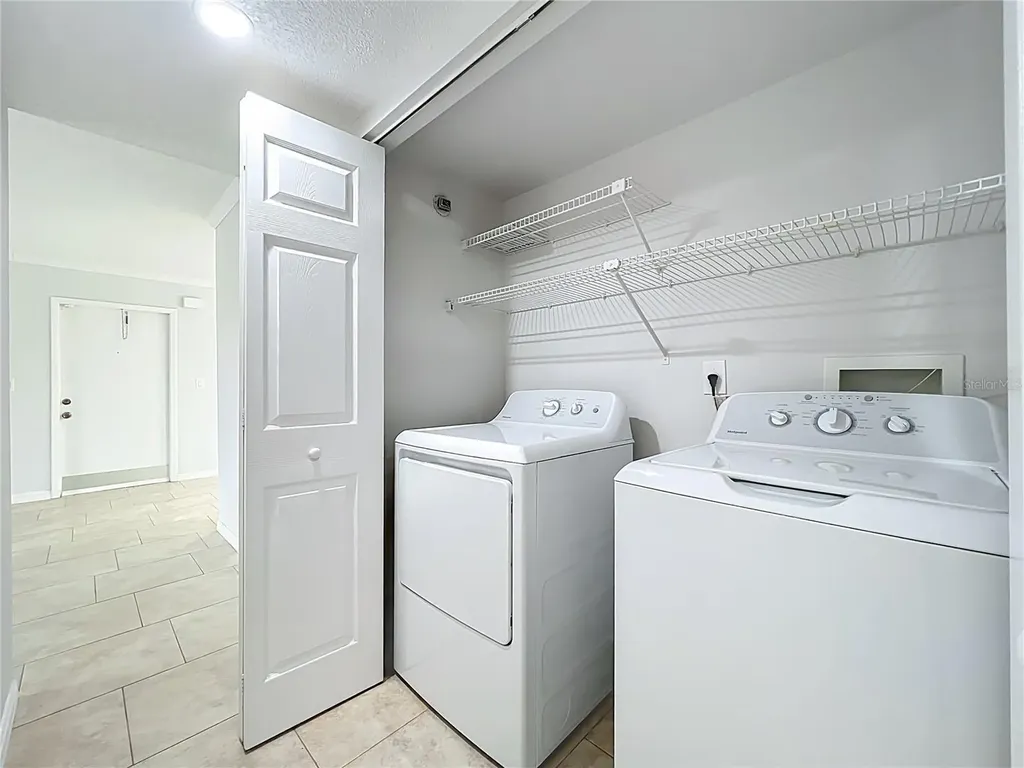 5249 Vineland Road Orlando FL 32811