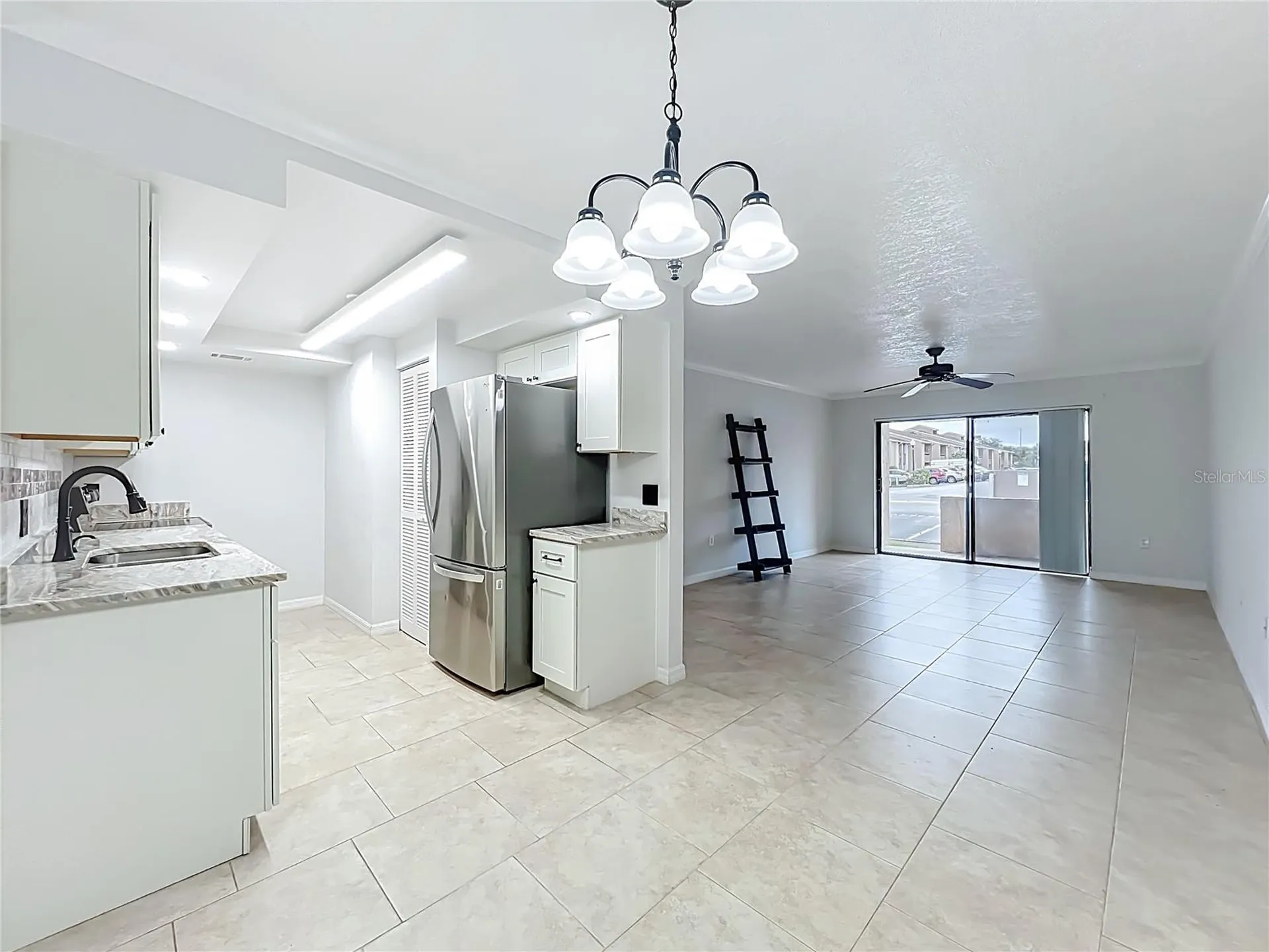 5249 Vineland Road Orlando FL 32811