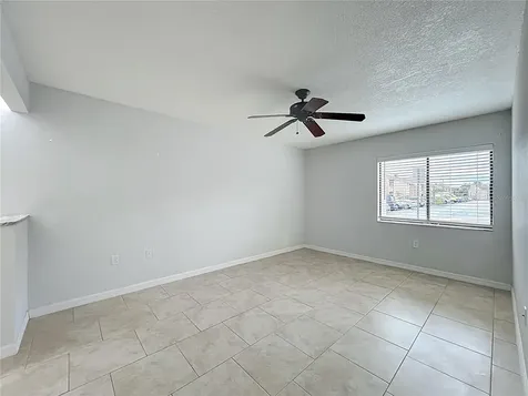5249 Vineland Road Orlando FL 32811